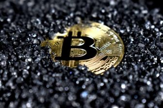 Opportunities in Volatility: Navigate Crypto Market Trends with KuCoin Trading Bots
