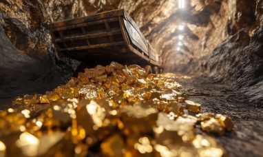 Freeman Closes Convertible Debenture Offering